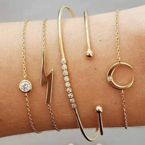 5 Piece Stacking Set of Dainty Gold Tone Bracelets - Picture 1 of 2